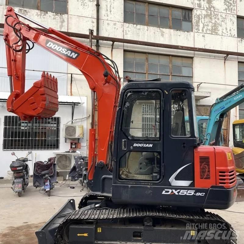 Doosan DX55-9C Гусеничные экскаваторы