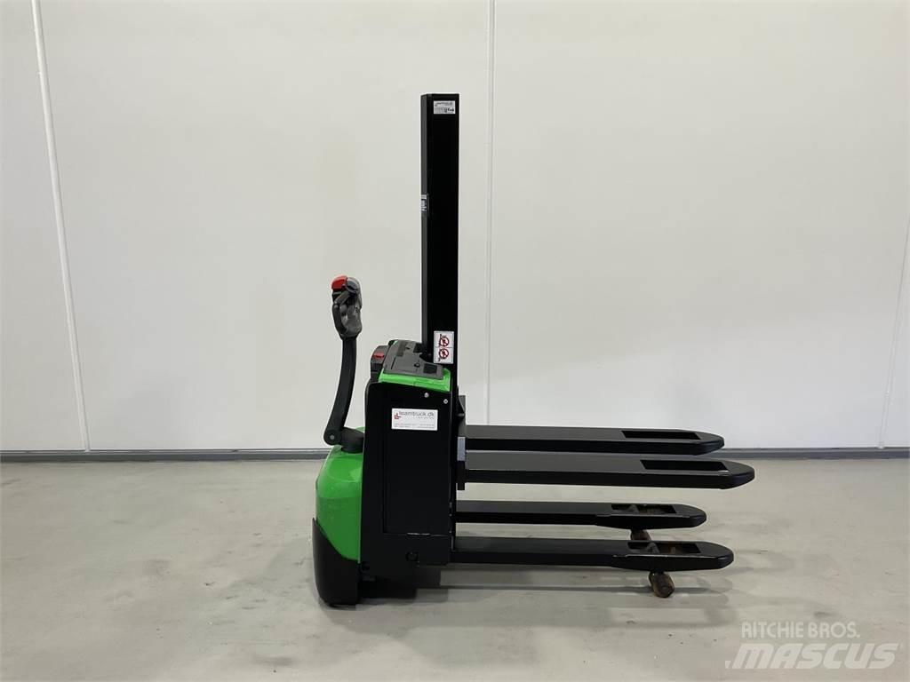 Cesab S208L Самоходные электроштабелёры