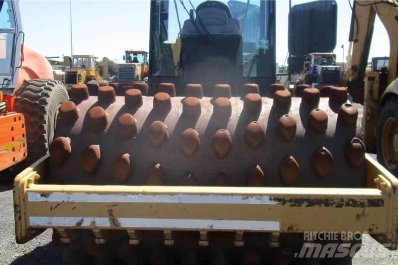 CAT CP533E Комбинированные катки