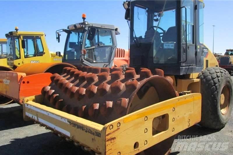 CAT CP533E Комбинированные катки