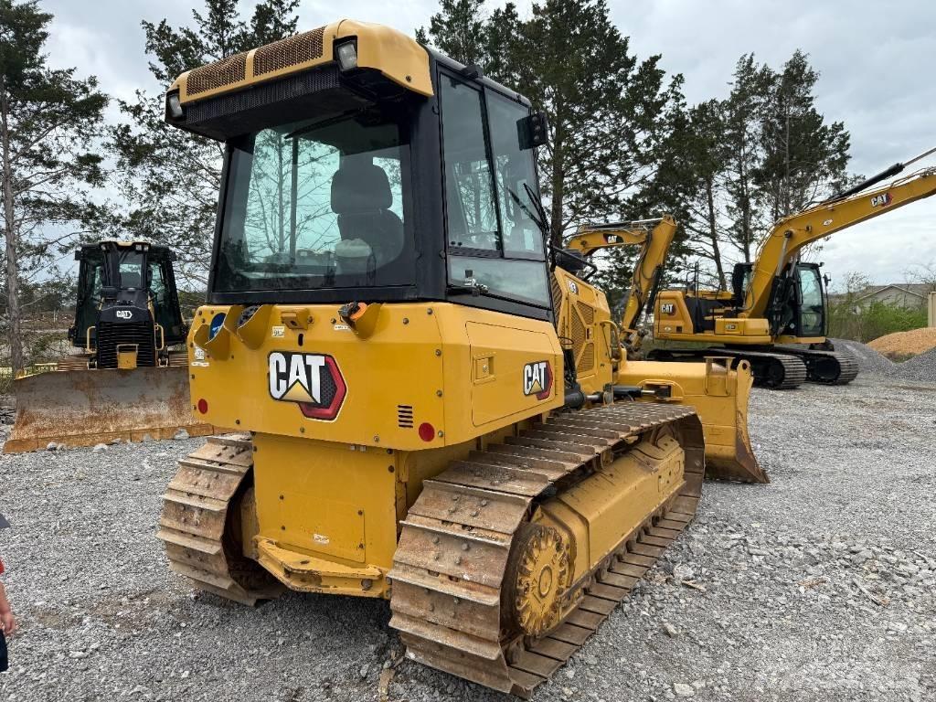 CAT D3 Гусеничные бульдозеры
