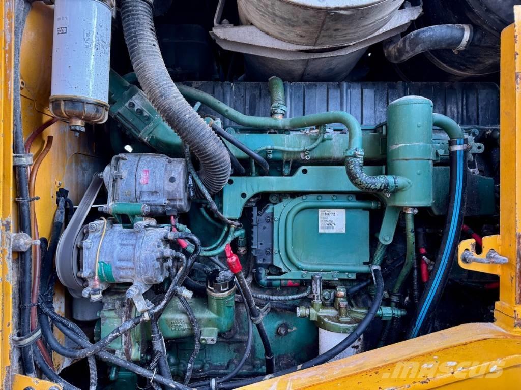 Volvo L 180 E Фронтальные погрузчики