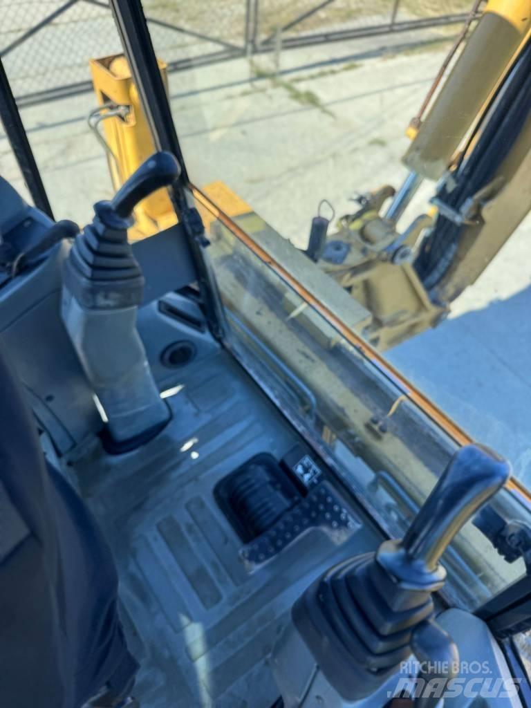 CAT 432 D Экскаваторы-погрузчики