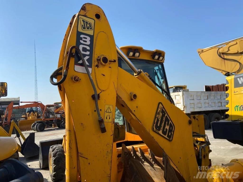 JCB 3 CX Экскаваторы-погрузчики