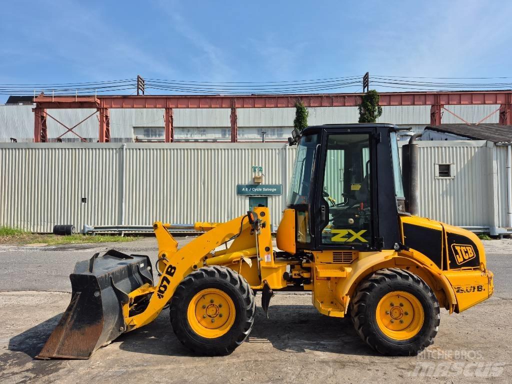JCB 407 B Фронтальные погрузчики