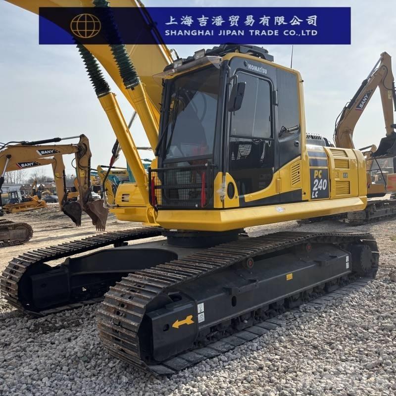 Komatsu PC 240 Гусеничные экскаваторы