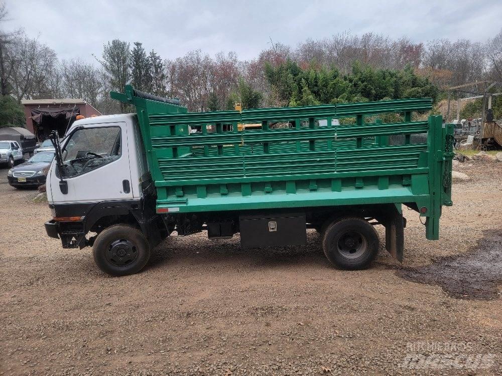 Mitsubishi FUSO Грузовики-Самосвалы