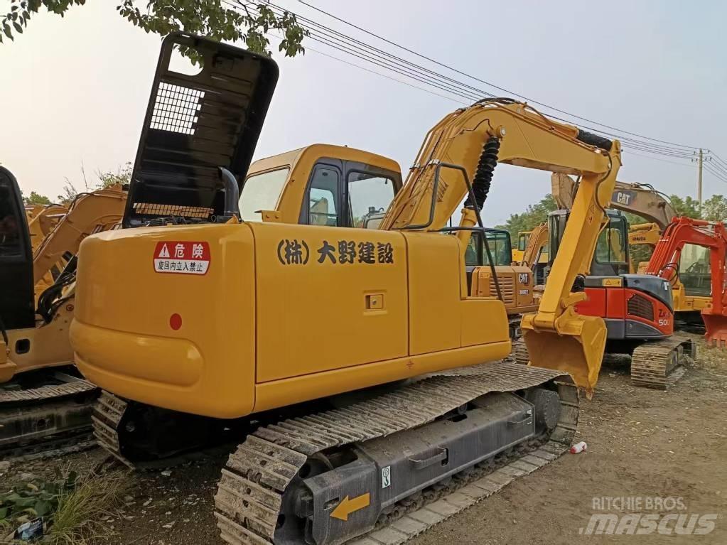 Komatsu PC120 Малые экскаваторы 7т-12т