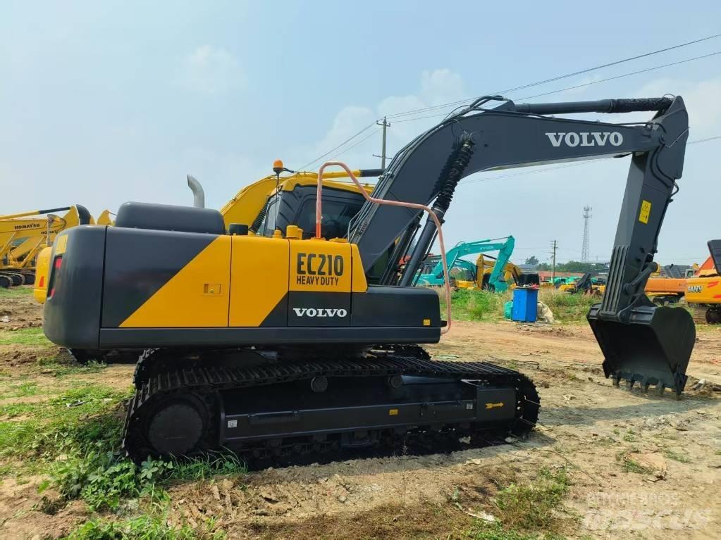 Volvo EC 210 Гусеничные экскаваторы