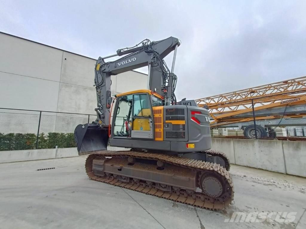 Volvo ECR 355 EL Гусеничные экскаваторы