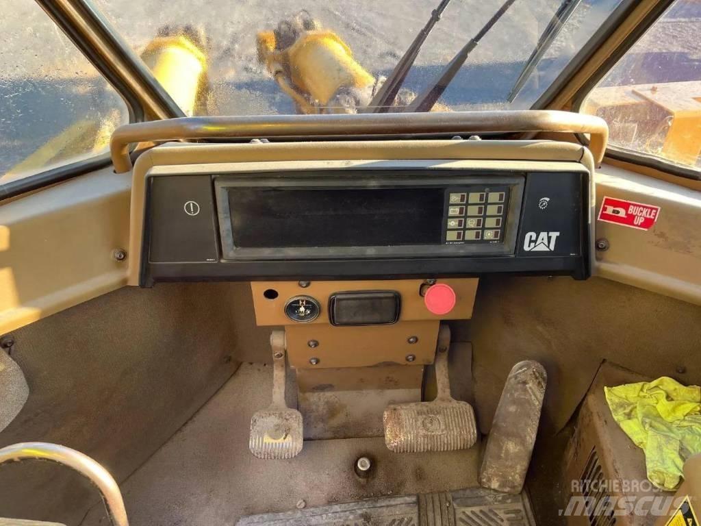 CAT 988 F Фронтальные погрузчики