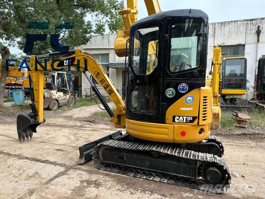 CAT CAT 303 Гусеничные экскаваторы