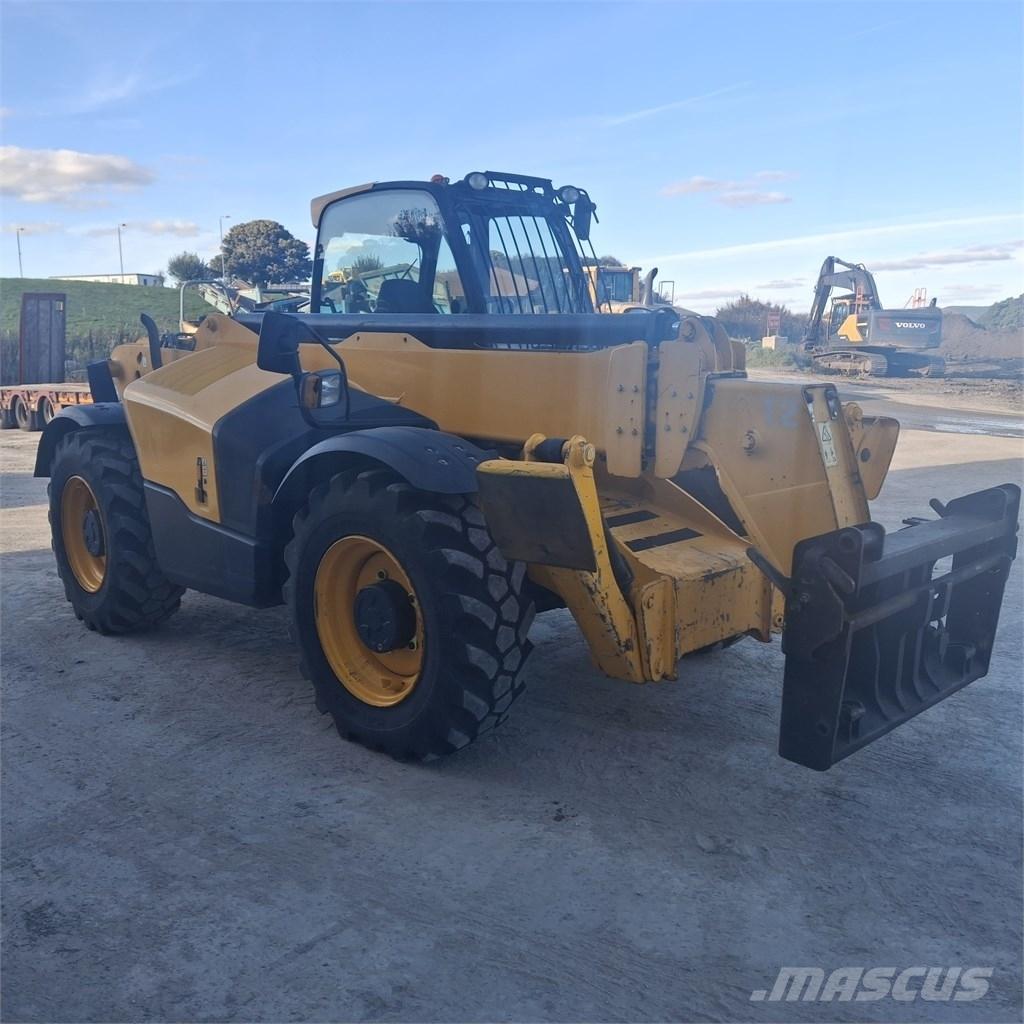 JCB 535-125 Телескопические погрузчики