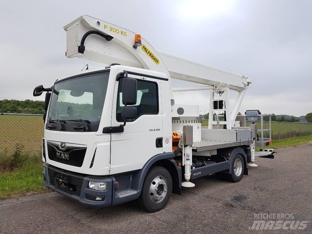 Palfinger P 300 KS Автовышки