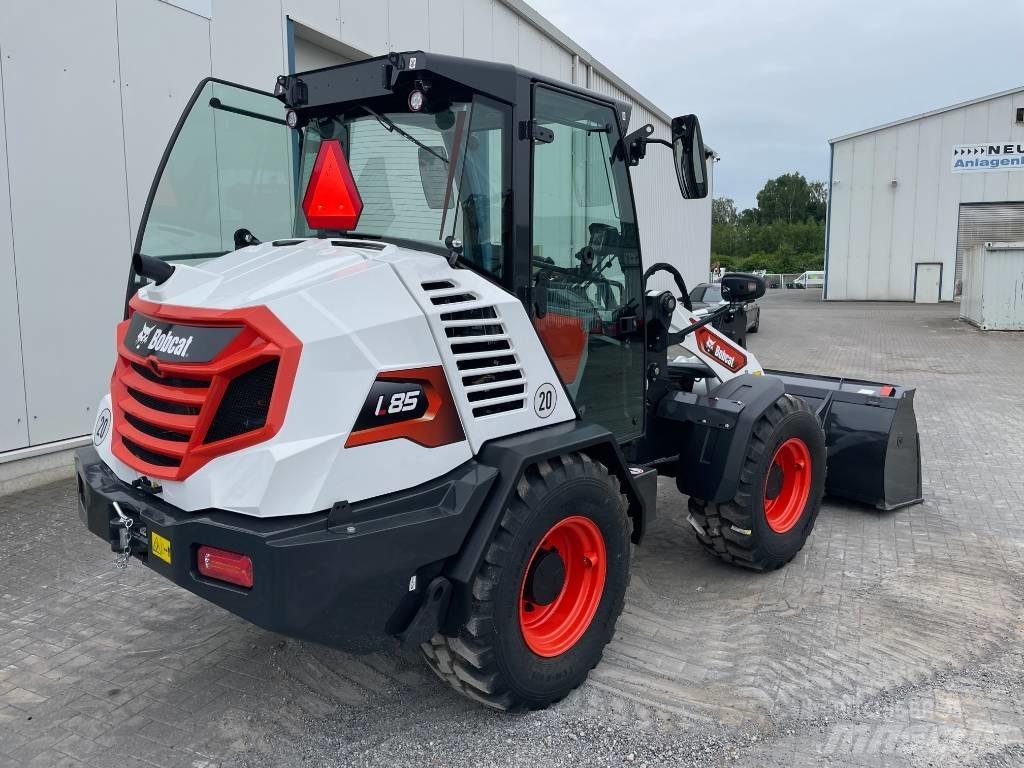Bobcat L85 Фронтальные погрузчики