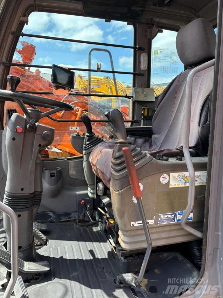 Hitachi ZX 130 W Колёсные экскаваторы