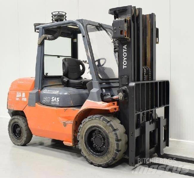 Toyota 7 FD 45 Дизельные погрузчики
