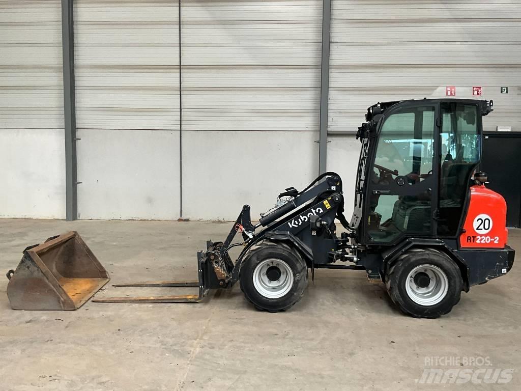 Kubota RT 220-2 Фронтальные погрузчики