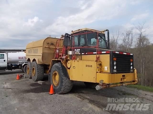 CAT 250E Специальные грузовики