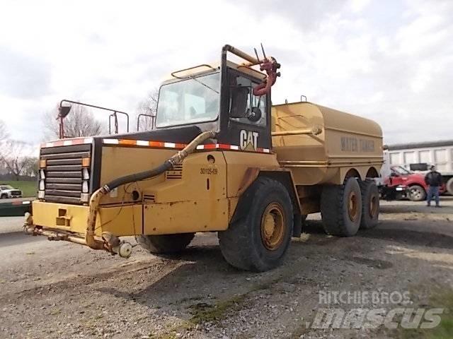CAT 250E Специальные грузовики