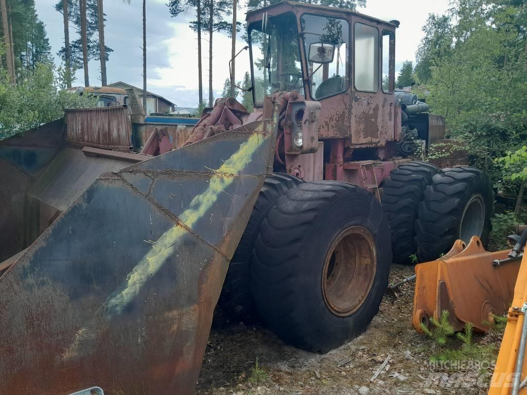 Valmet 1200 Фронтальные погрузчики