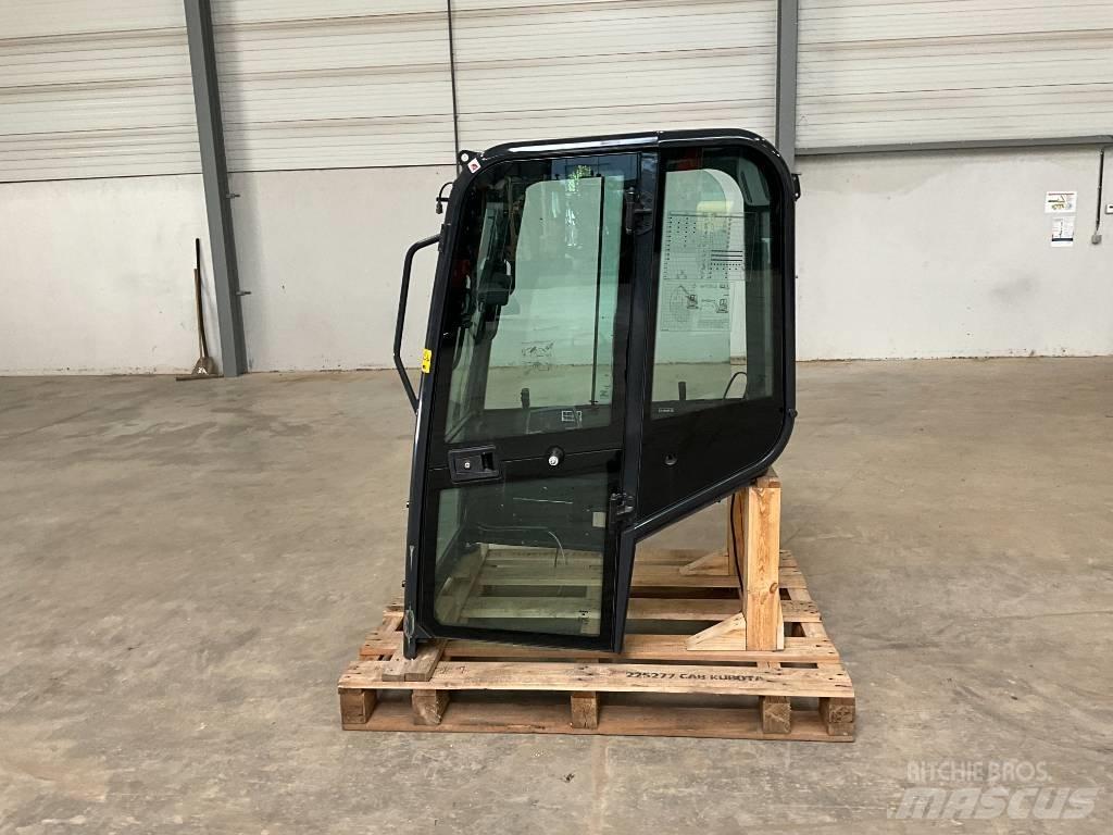 Kubota U 27-4 Кабины и интерьер