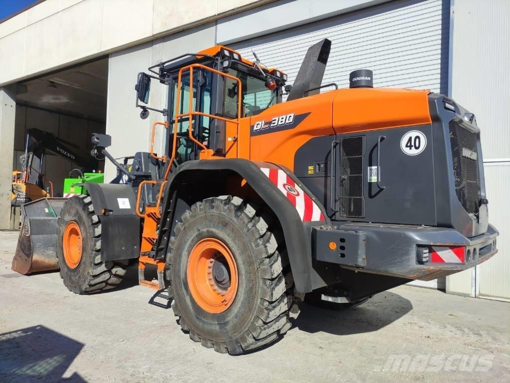 Doosan DL 380-7 Фронтальные погрузчики