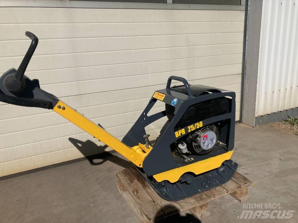 Bomag BPR 25/50 Виброплиты и вибротрамбовки