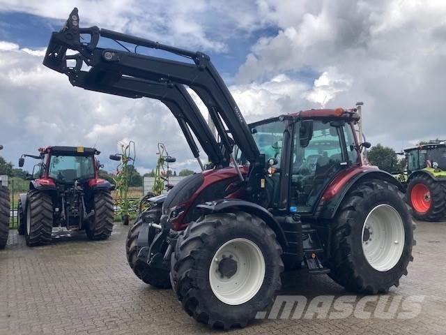 Valtra N155 Active Трактора