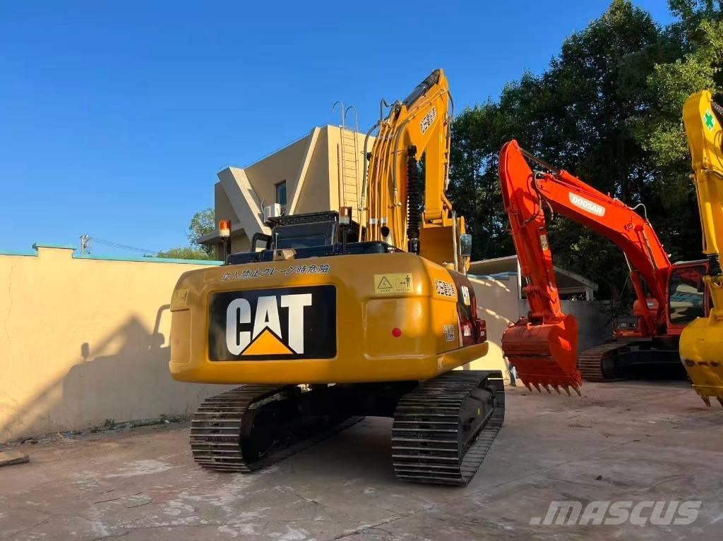 CAT 320 D Гусеничные экскаваторы