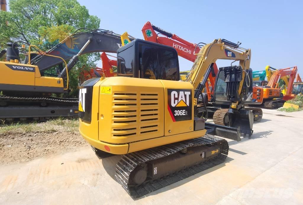 CAT 306 E2 Мини-экскаваторы