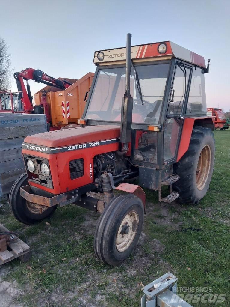 Zetor 7211 Трактора
