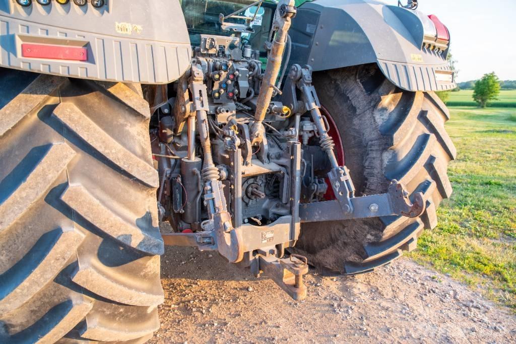 Fendt 828 Profi Plus Трактора