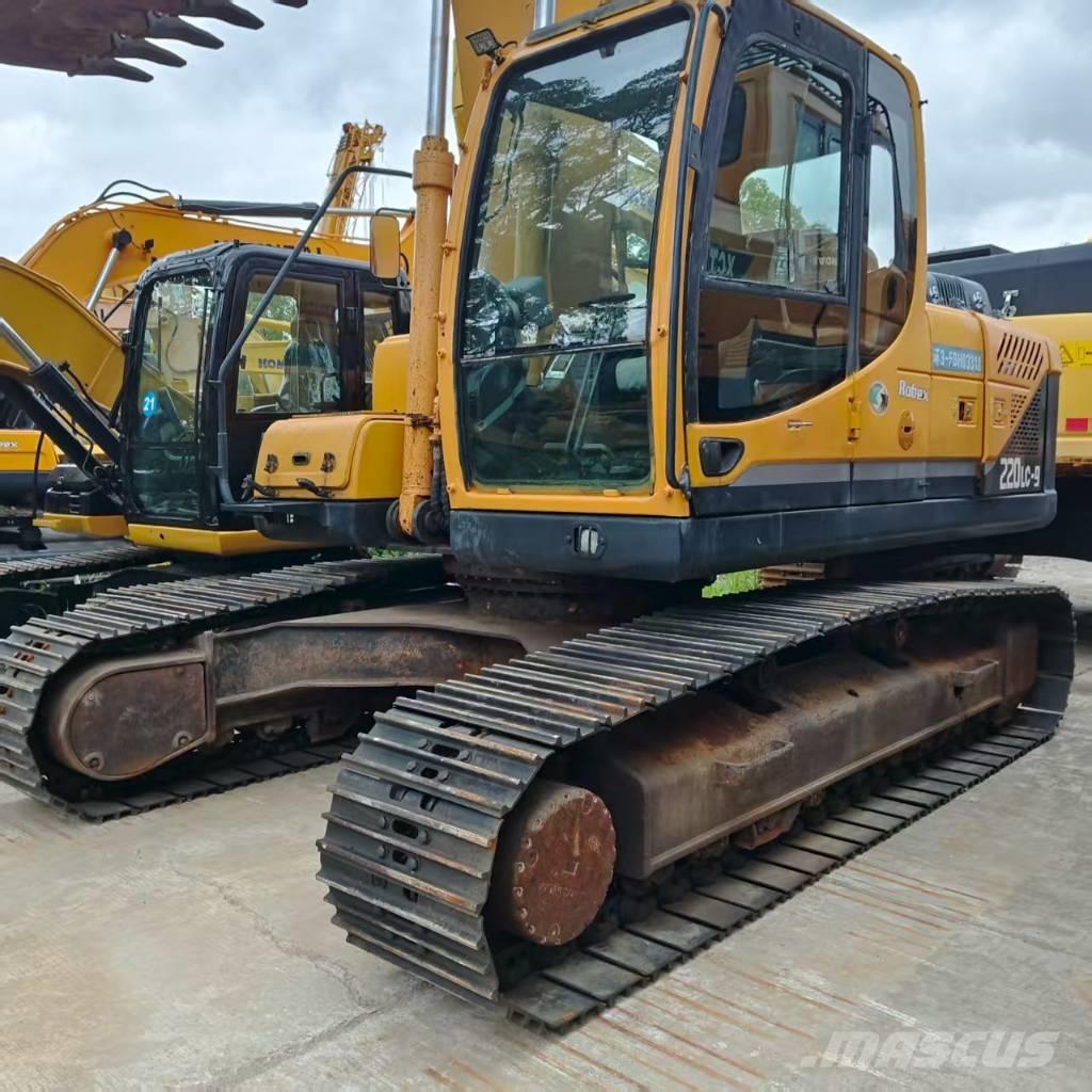 Hyundai R220LC-9S Гусеничные экскаваторы