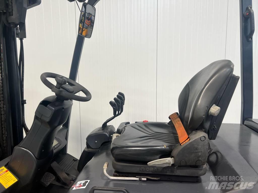 Doosan B35X-7 Электропогрузчики