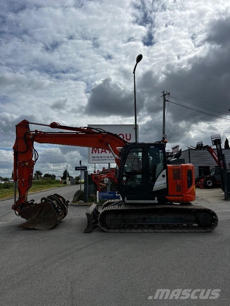 Hitachi ZX 135 US-6 Гусеничные экскаваторы