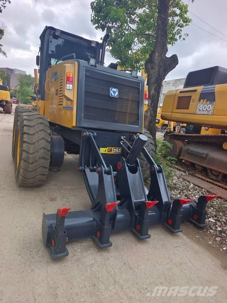 XCMG GR 2153 Грейдеры