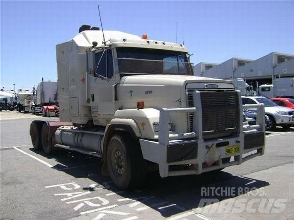 Freightliner FL112 Седельные тягачи