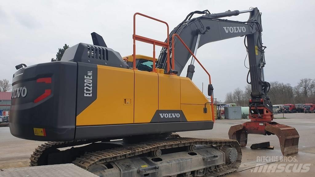 Volvo EC 220 E Гусеничные экскаваторы