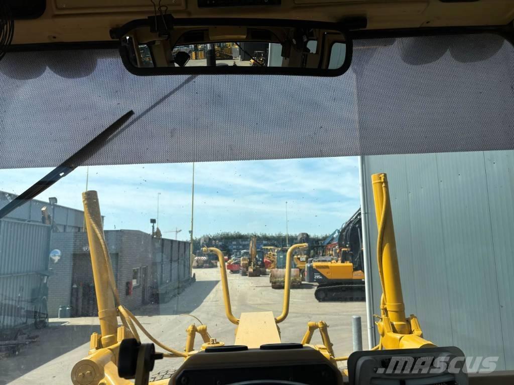 CAT 140H Грейдеры