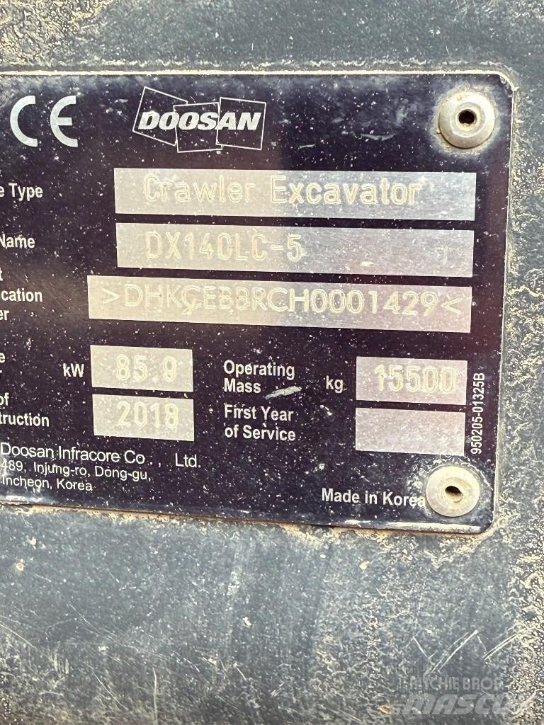 Doosan DX 140 LC Гусеничные экскаваторы