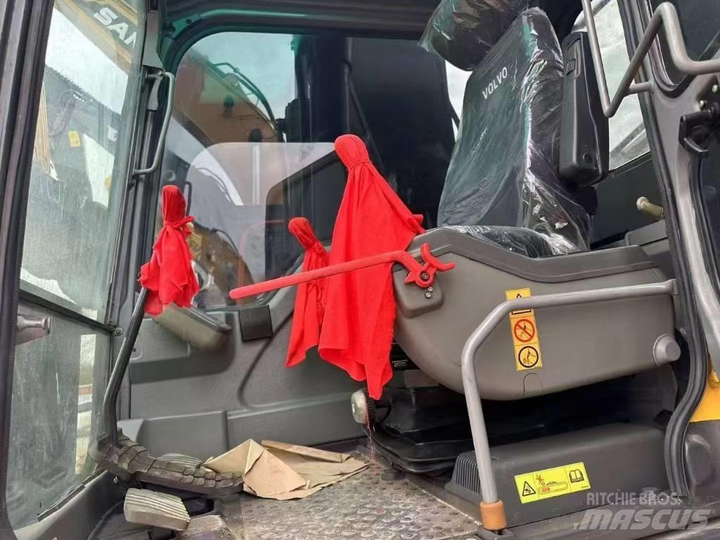 Volvo 240 Гусеничные экскаваторы