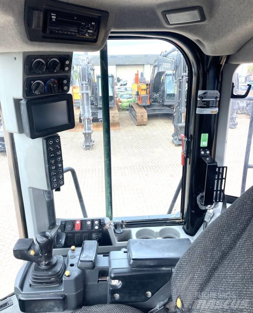 CAT 972 M Фронтальные погрузчики