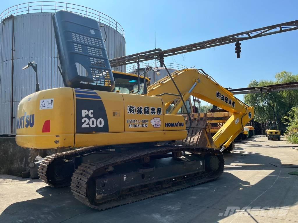 Komatsu PC 200-8N1 Гусеничные экскаваторы