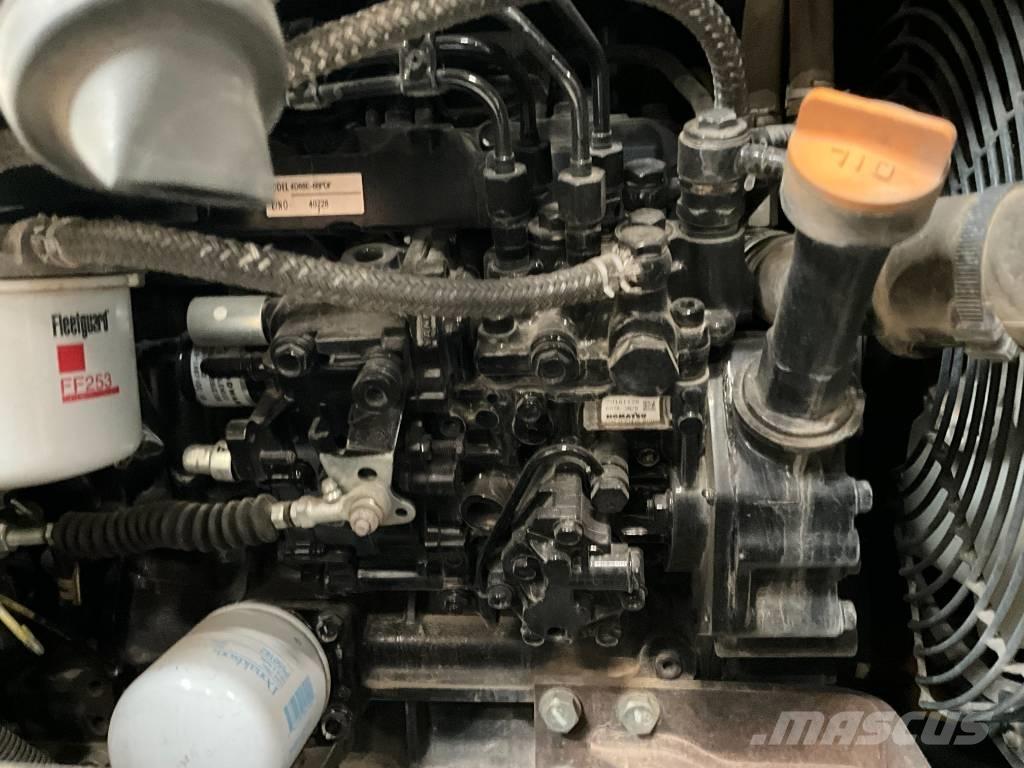 Komatsu PC 55 MR-3 Мини-экскаваторы