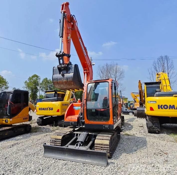 Doosan DX75-9C Малые экскаваторы 7т-12т