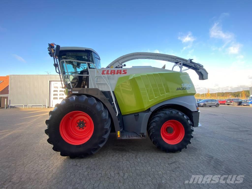 CLAAS Jaguar 950 Самоходные кормоуборочные комбайны