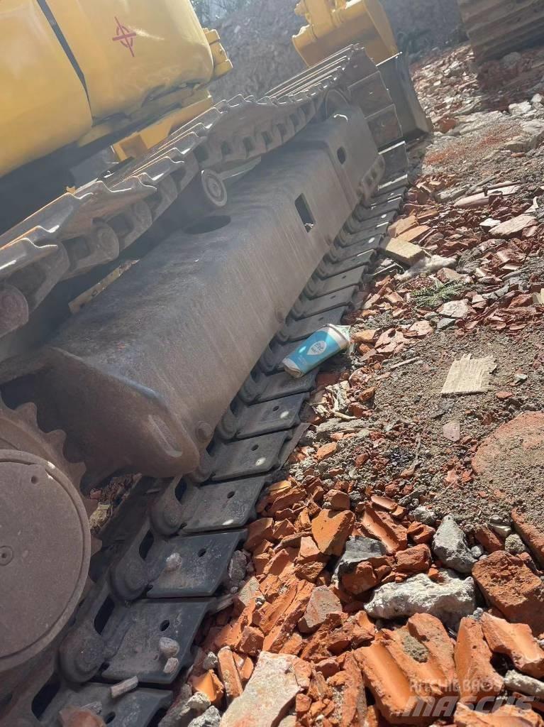 Komatsu PC 35 Гусеничные экскаваторы