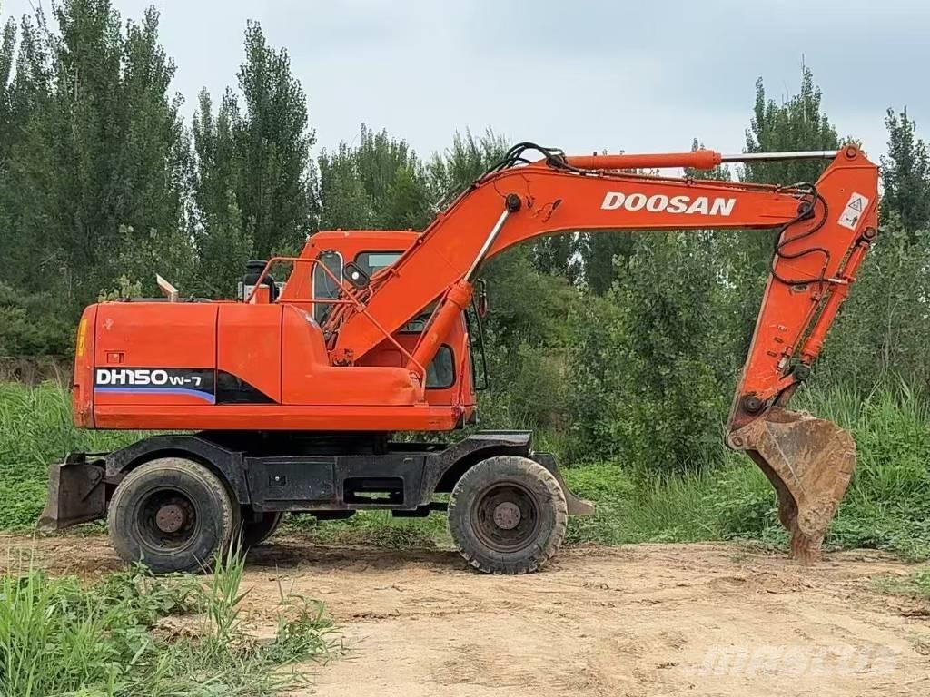 Doosan DH 150 W-7 Колёсные экскаваторы