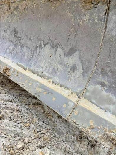 CAT 973C - Фронтальные погрузчики